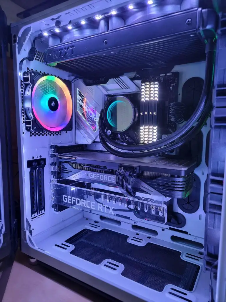 Nzxt Kraken Z73 Vs Arctic Liquid Freezer Ii 360